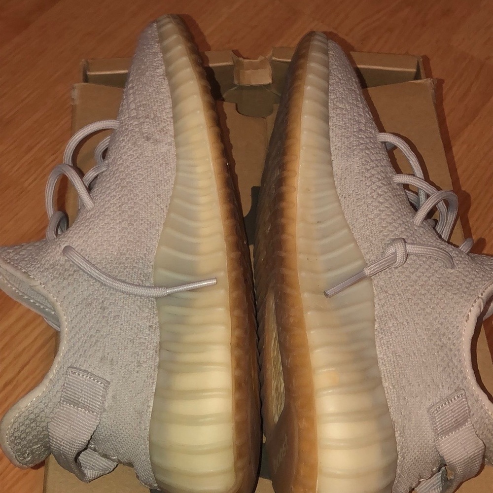 Yeezy 350 “sesame”